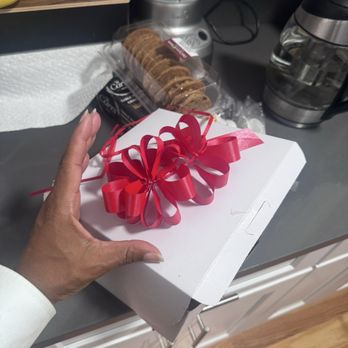 Ayalas Bakery - Cake  packaging - Bakeries Near Me - New Rochelle, New York