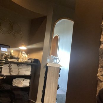 Villa Castrioti - Awful table location!! Take one table away and build a wall to hide this entrance! - Italian Near Me - Lakeland, Tennessee Villa Castrioti - Awful table location!! Take one table away and build a wall to hide this entrance! - Italian Near Me - Lakeland, Tennessee