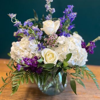 Just Roses Flowers & More - Highly recommend this florist!  I found this company to be genuinely caring about their customer service and cannot thank them enough. - Florists Near Me - Kennewick, Washington
