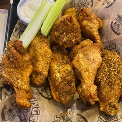 Wings Etc - Chicken Wings with lime seasoning