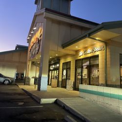 Malama Market