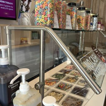 Yogurtland - Ice Cream & Frozen Yogurt Near Me - Dublin, California Yogurtland - Ice Cream & Frozen Yogurt Near Me - Dublin, California