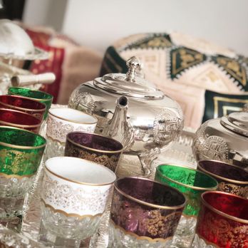 Montpellie - Le thé marocain a conquis notre cœur grâce à fraîcheur et son originalité !! Vous l'aimez comment votre thé ? - Caterers Near Me Montpellie - Le thé marocain a conquis notre cœur grâce à fraîcheur et son originalité !! Vous l'aimez comment votre thé ? - Caterers Near Me