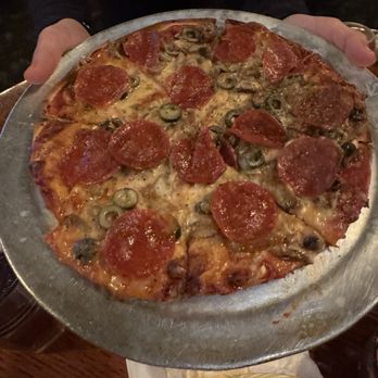 Tucker's Place South - Personal pizza - Steakhouses Near Me - Saint Louis, Missouri Tucker's Place South - Personal pizza - Steakhouses Near Me - Saint Louis, Missouri