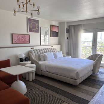Virgin Hotels - One bedroom - Hotels Near Me - Las Vegas, Nevada Virgin Hotels - One bedroom - Hotels Near Me - Las Vegas, Nevada