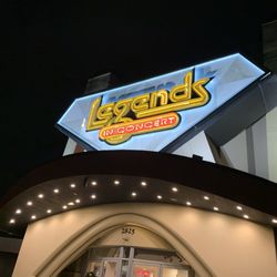 Legends In Concert - Woohoo! I'm finally here!!!