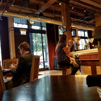 Taste 222 - New American Near Me - Chicago, Illinois