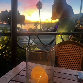 Sapphire - Sunset at Sapphire - New American Near Me - Laguna Beach, California Sapphire - Sunset at Sapphire - New American Near Me - Laguna Beach, California