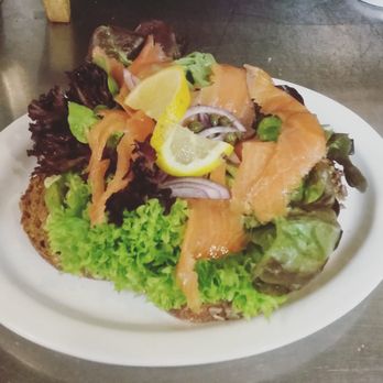 At Letting - Breakfast & Brunch Near Me - Amsterdam, New Hampshire