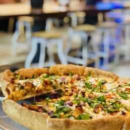 Butter Chicken Pizza
