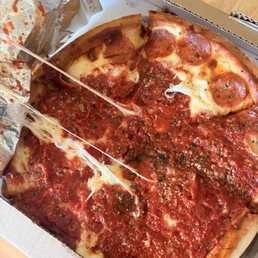 Pan Pizza