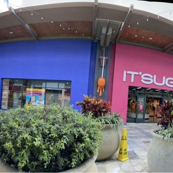 IT'SUGAR - Candy Stores Near Me - Honolulu, Hawaii