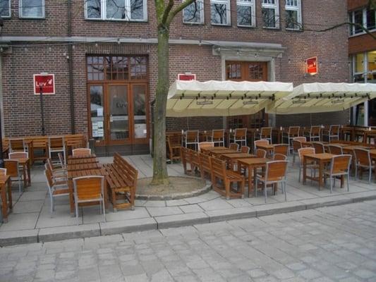 Restaurant Luv by null
