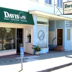 Davis Foot Comfort Center - Store Front