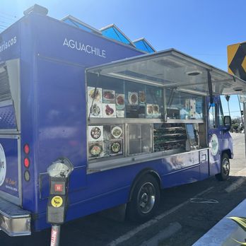 Simón - Outside - truck - Food Trucks Near Me - Los Angeles, California Simón - Outside - truck - Food Trucks Near Me - Los Angeles, California