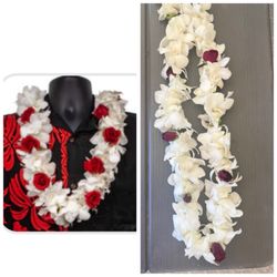 Leilani’s Leis - The picture on their website vs. what I received.