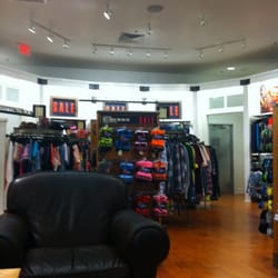 American Eagle Outfitters - Sale