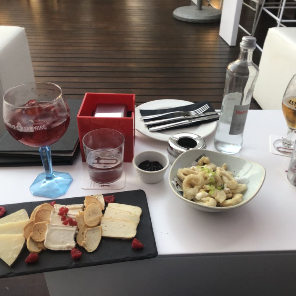 Hotel España Ramblas - Upstairs rooftop bar - Hotels Near Me - Barcelona, B