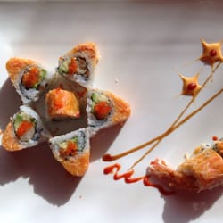 Ye Express - Fire star roll (cooked)!