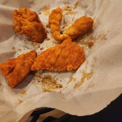 Big Kahuna Wings - West Town