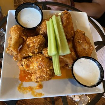 Chicago Fire - Garlic Buffalo Wings - Pizza Near Me - Sacramento, California Chicago Fire - Garlic Buffalo Wings - Pizza Near Me - Sacramento, California