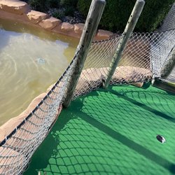 Marco Golf and Garden - Water hazard