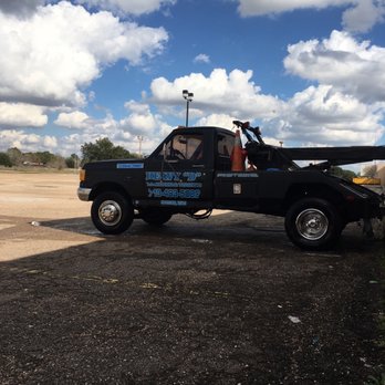 Heavy D Wrecker & Towing - Roadside Assistance Near Me - Houston, Texas Heavy D Wrecker & Towing - Roadside Assistance Near Me - Houston, Texas