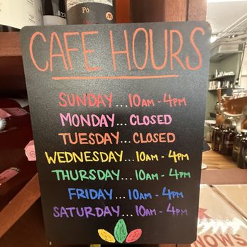 Manoa Cafe - Coffee & Tea Near Me - Kailua, Hawaii