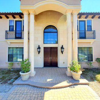 Christopher Michael Helmich - RE/MAX Universal Realty - 2.8m luxury home in chino listed by chris - Real Estate Agents Near Me - Diamond Bar, California