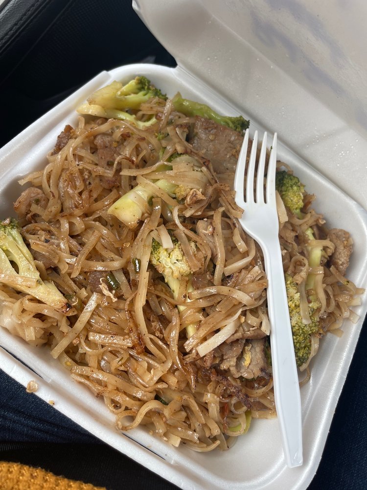 Chopstixs Thai & Asian Cuisine