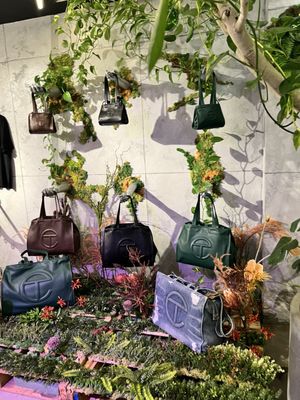 Greenhouse Café at Seed Brklyn by null