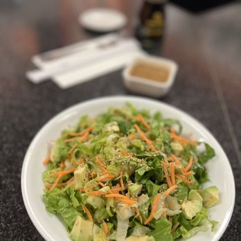 Momo no Hana - Green salad - Sushi Bars Near Me - Apache Junction, Arizona