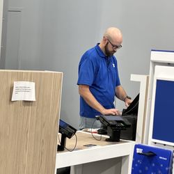 Best Buy - Flowood