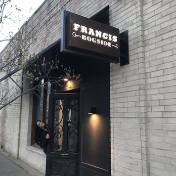 Francis Bogside - Gastropubs Near Me - San Antonio, Texas