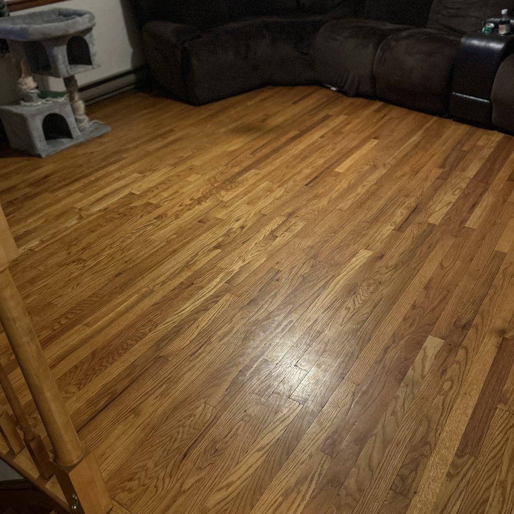 Golden Willow Cleaning - Wood floors - Home Cleaning Near Me Golden Willow Cleaning - Wood floors - Home Cleaning Near Me