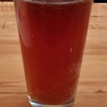Powder Hollow Brewery - Lift Your Kilt (Scottish Ale) 5.0% ABV. Very nice indeed. - Breweries Near Me - Enfield, Connecticut
