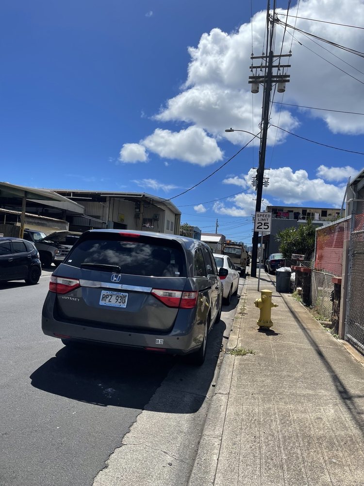PRIME HAWAII AUTO 10 Photos 1819 Democrat St, Honolulu, Hawaii