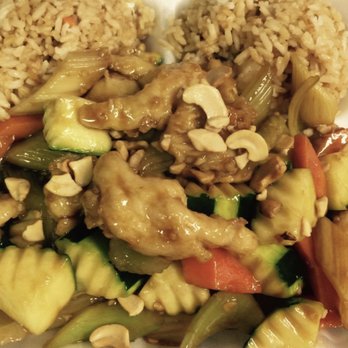China Fresh - Cashew Chicken with Fried Rice - Chinese Near Me - Trenton, Missouri