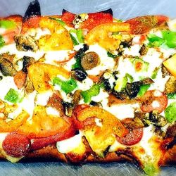 Lemon Hookah Lounge - Persian Pizza