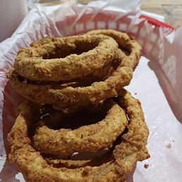 Onion rings with a nice spicy kick. Onion rings with a nice spicy kick.