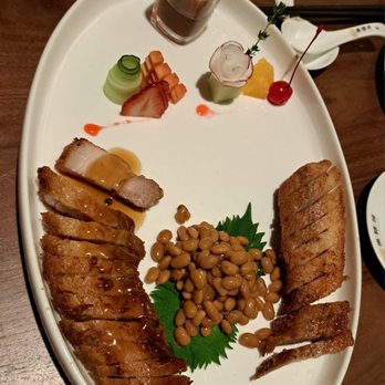 Yu Seafood Yorkdale - Roasted pork - Desserts Near Me - Toronto, Ontario Yu Seafood Yorkdale - Roasted pork - Desserts Near Me - Toronto, Ontario