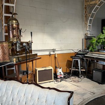 Mission Coffee Co - a coffee machine and a couch - Coffee & Tea Near Me - Columbus, Ohio Mission Coffee Co - a coffee machine and a couch - Coffee & Tea Near Me - Columbus, Ohio