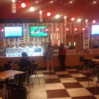 Lique Ice Cream Parlor - Ice Cream & Frozen Yogurt Near Me - Indio, California Lique Ice Cream Parlor - Ice Cream & Frozen Yogurt Near Me - Indio, California