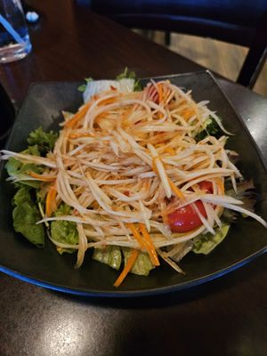 Ka-Prow Thai and Sushi Bistro by null