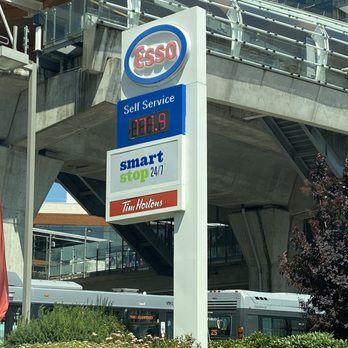Lougheed & Willingdon Esso - a gas station - Gas Stations Near Me - Burnaby, British Columbia Lougheed & Willingdon Esso - a gas station - Gas Stations Near Me - Burnaby, British Columbia