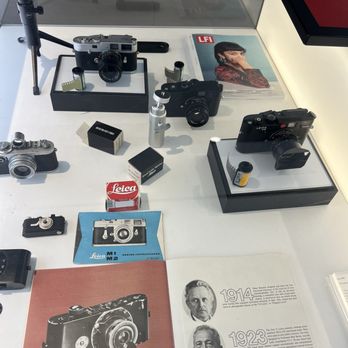Leica Store - Photography Stores & Services Near Me - West Hollywood, California Leica Store - Photography Stores & Services Near Me - West Hollywood, California