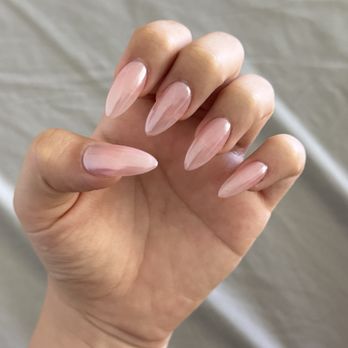 Delite Nails And Spa - Nail Salons Near Me - South Gate, California