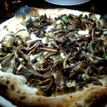 A16 - Friday dinner 2013-07-26: Funghi pizza - 3.5 stars - Italian Near Me - San Francisco, California A16 - Friday dinner 2013-07-26: Funghi pizza - 3.5 stars - Italian Near Me - San Francisco, California