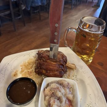 Hessen Haus - German Near Me - Des Moines, Iowa