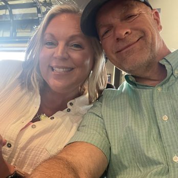 Mr Brews Taphouse - Yes my beautiful wife loves it as much as I do - Burgers Near Me - Murfreesboro, Tennessee